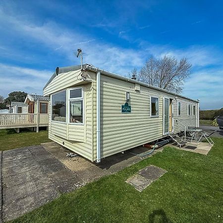 Spacious 8 Berth Caravan At Southview Holiday Park Near Skegness Ref 33018Ml Buitenkant foto